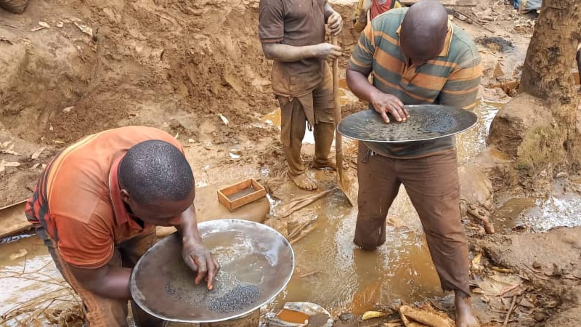 Burundian Deputies Demand Transparency on Mineral Export Revenues