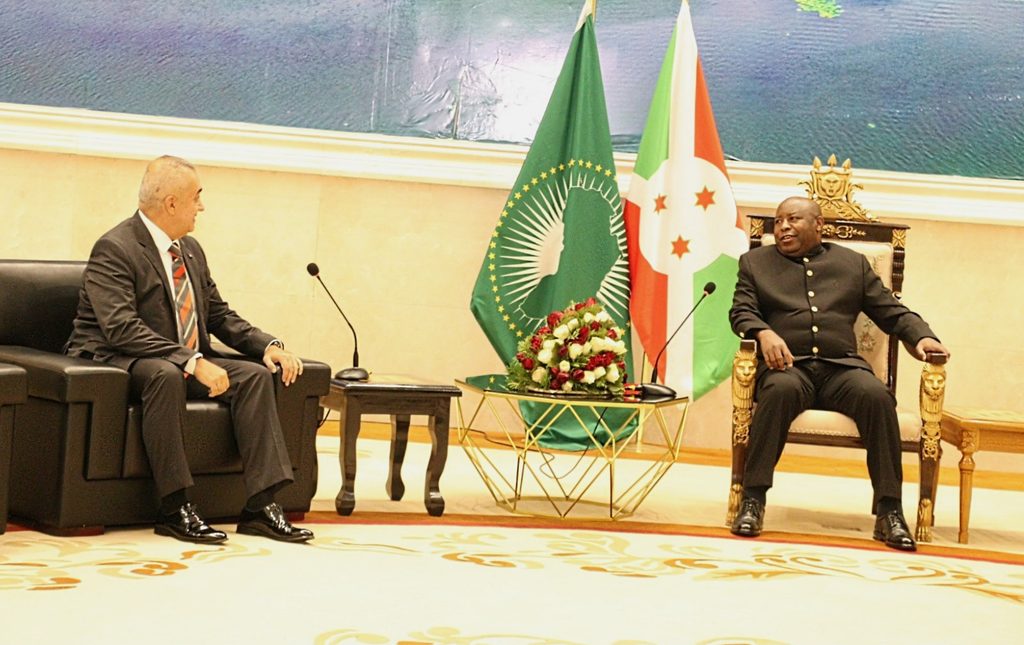 Burundi President Commends Turkish Ambassador on Farewell