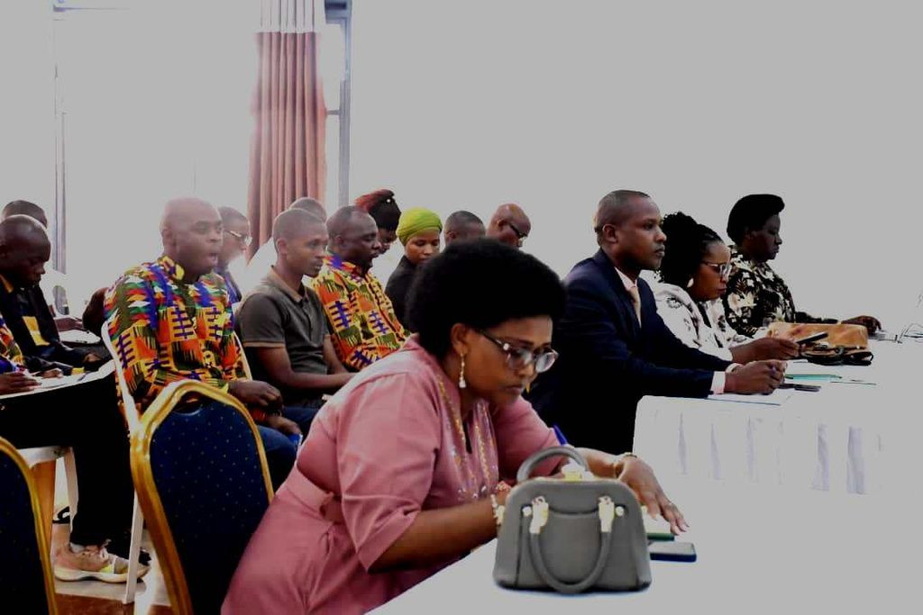 Senate Praises Ngozi Commune's Tax Collection and Management During Oversight Visit
