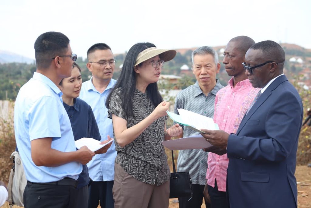Burundi and China Officials Inspect Future Foreign Ministry Site in Gitega