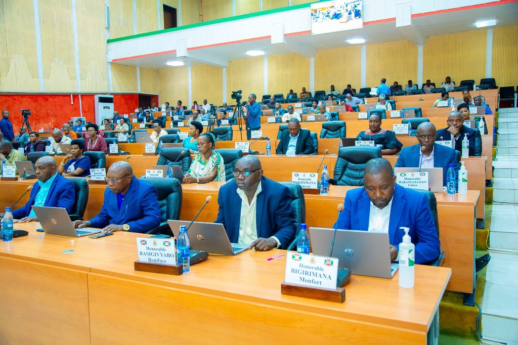 Deputies Report on Constituency Achievements and Public Concerns to National Assembly