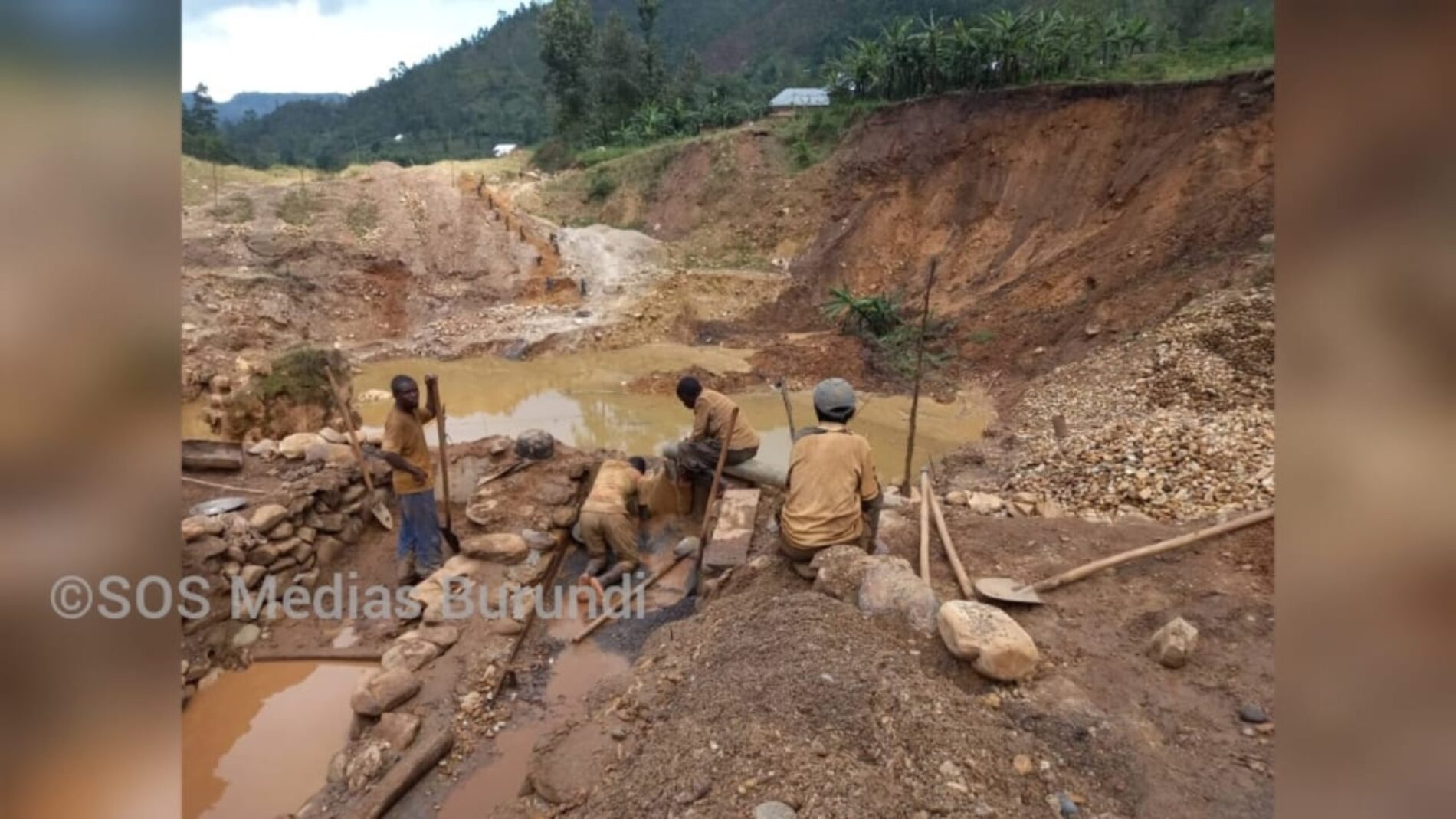 Burundian Military Accused of Protecting Illegal Mining Operations on Expropriated Lands
