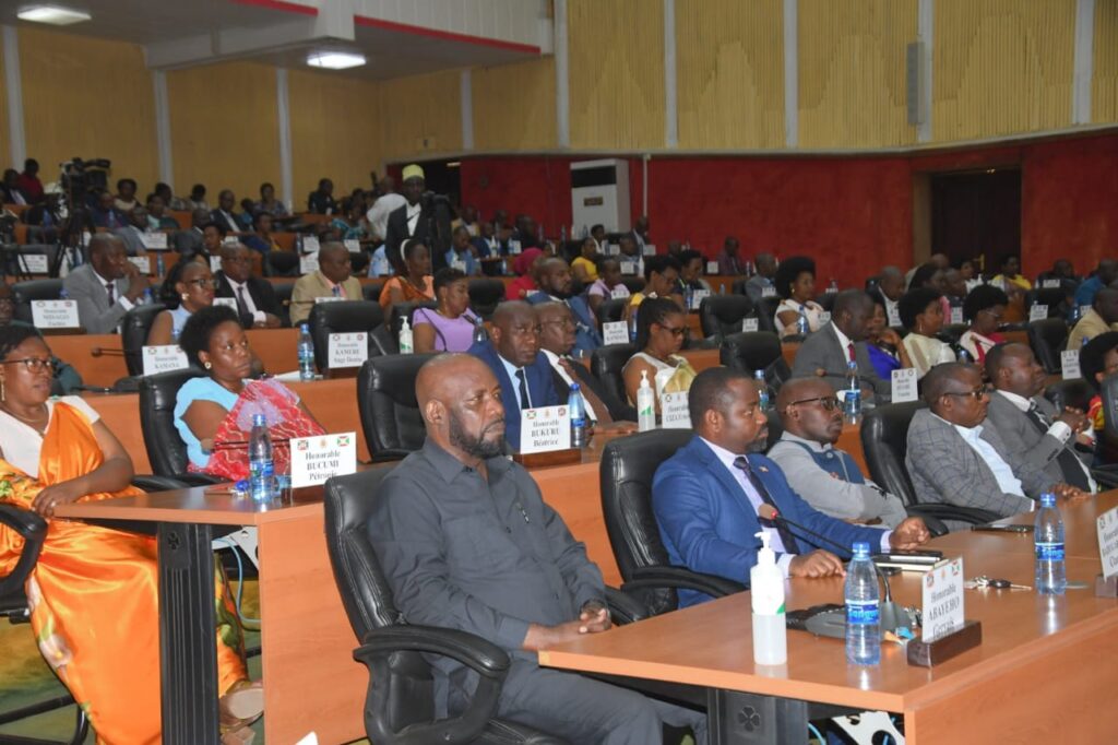 Burundi's Truth Commission Presents Final Genocide Report to Parliament